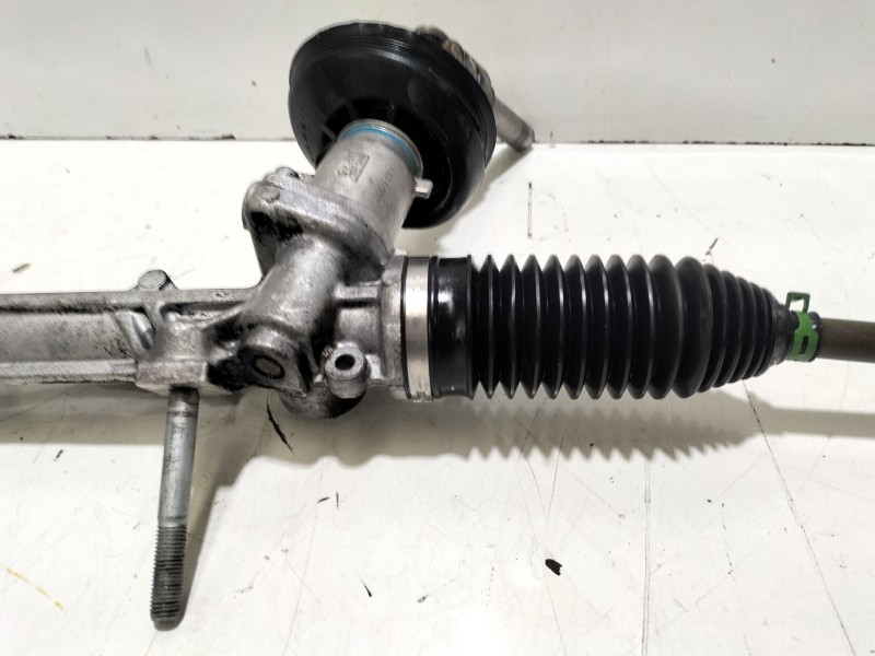 Recambio de cremallera direccion para peugeot 206 berlina 2.0 hdi cat referencia OEM IAM 9638132380  