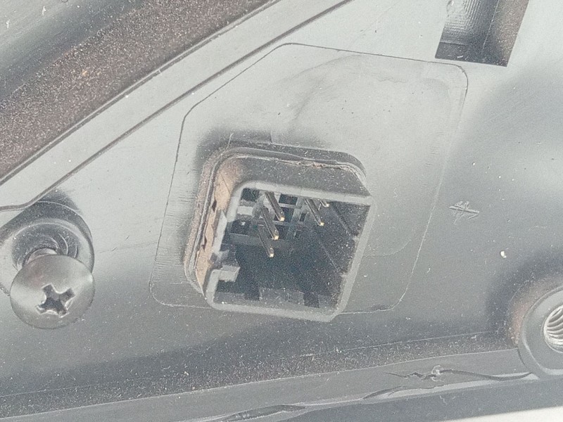 Recambio de retrovisor izquierdo para kia sportage 2.0 crdi referencia OEM IAM sportage 2004  