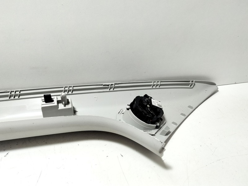 Recambio de moldura para seat ibiza v (kj1, kjg) 1.0 mpi referencia OEM IAM 6F0867234C  