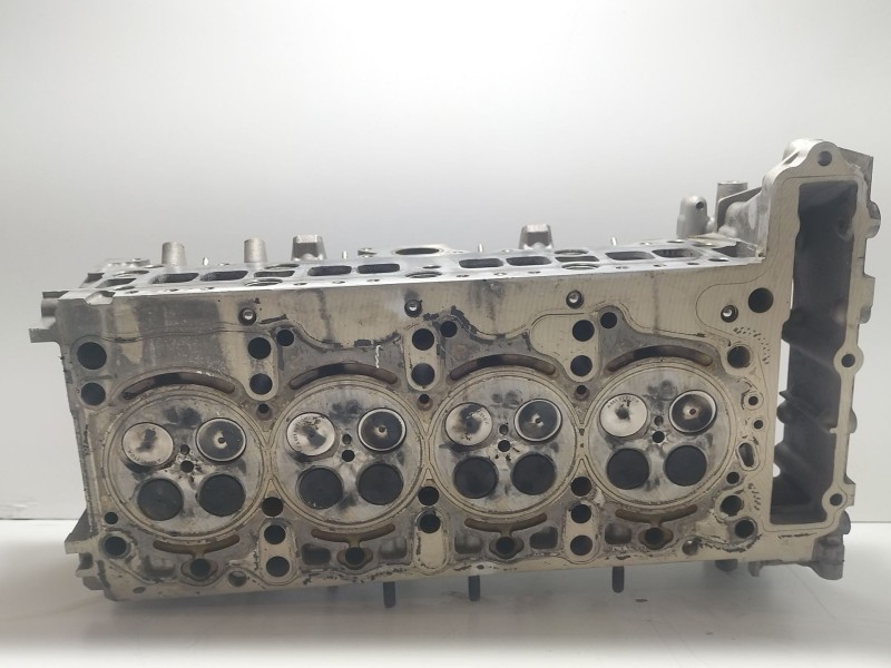 Recambio de culata para mercedes-benz clase c (w204) c 200 cdi (204.001) referencia OEM IAM R6510160201  