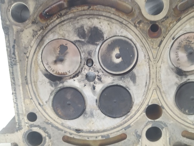 Recambio de culata para mercedes-benz clase c (w204) c 200 cdi (204.001) referencia OEM IAM R6510160201  