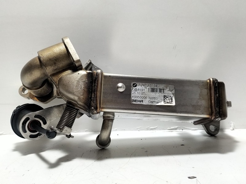Recambio de enfriador egr para bmw serie 3 coupe (e92) 320d referencia OEM IAM 779737104  