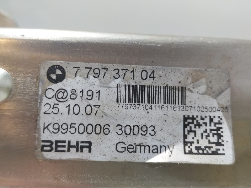Recambio de enfriador egr para bmw serie 3 coupe (e92) 320d referencia OEM IAM 779737104  