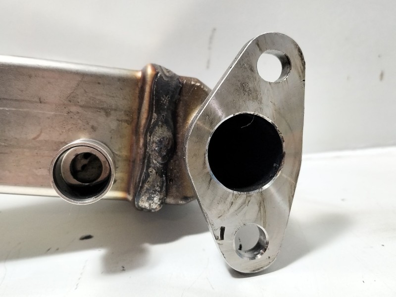 Recambio de enfriador egr para bmw serie 3 coupe (e92) 320d referencia OEM IAM 779737104  