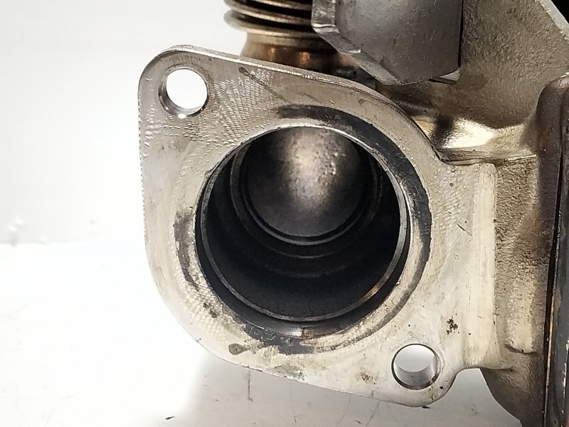 Recambio de enfriador egr para bmw serie 3 coupe (e92) 320d referencia OEM IAM 779737104  