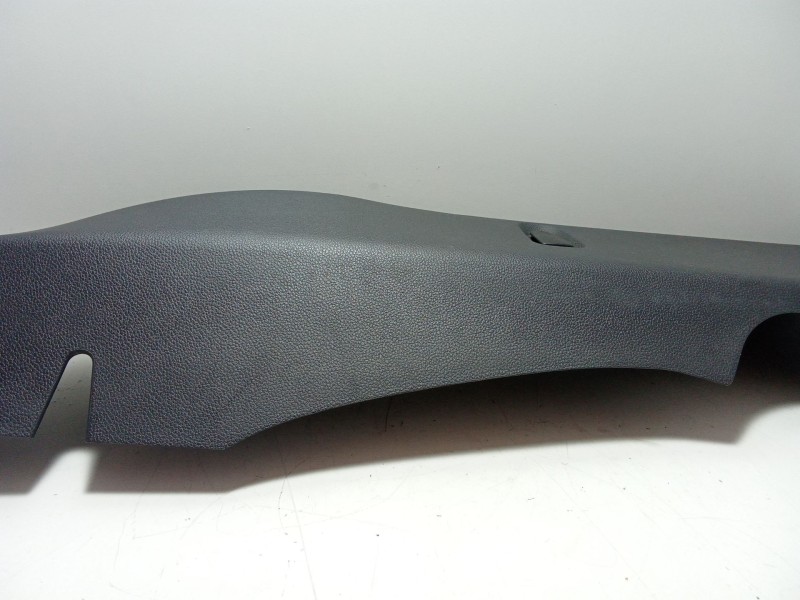 Recambio de moldura para seat ibiza v (kj1, kjg) 1.0 mpi referencia OEM IAM 6F0867765  