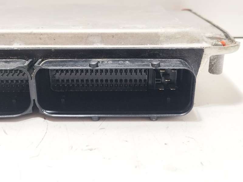 Recambio de centralita motor uce para seat ibiza iii (6l1) 1.9 tdi referencia OEM IAM 038906019NL  