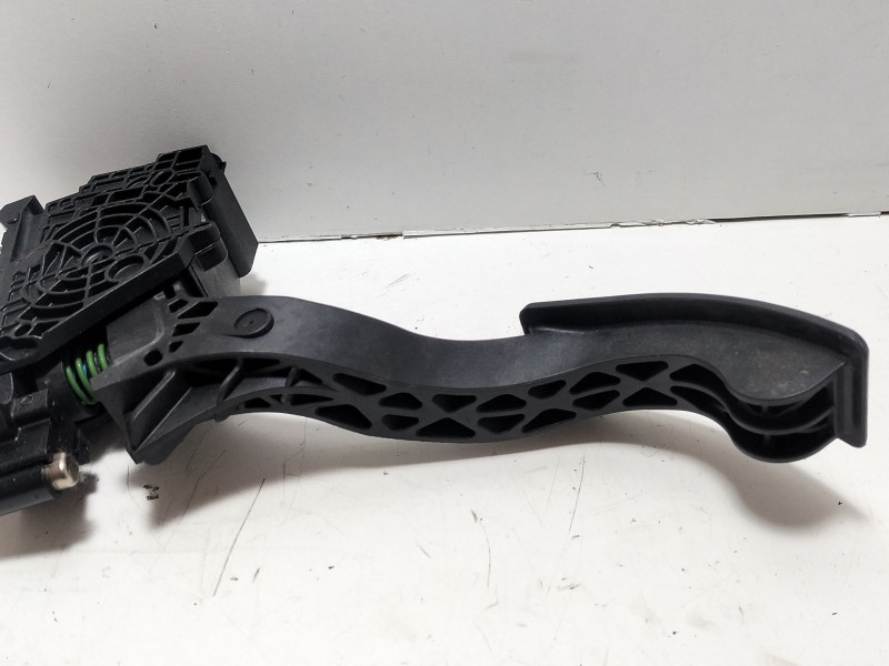 Recambio de pedal acelerador para seat ibiza v (kj1, kjg) 1.0 mpi referencia OEM IAM 2Q1723503  