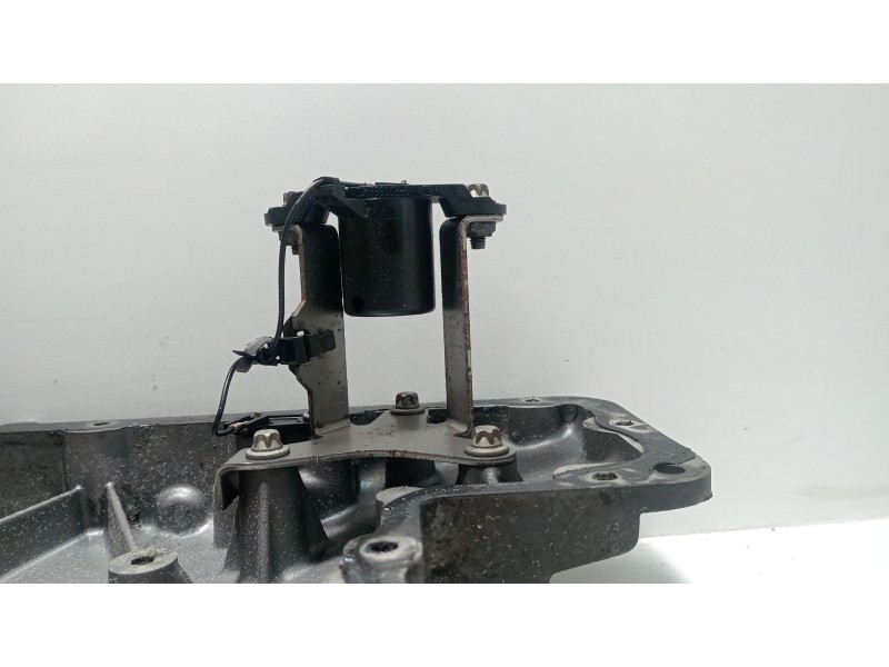 Recambio de cubrecarter para mercedes-benz clase m (w164) 280 / 300 cdi (164.120) referencia OEM IAM R6420143702  