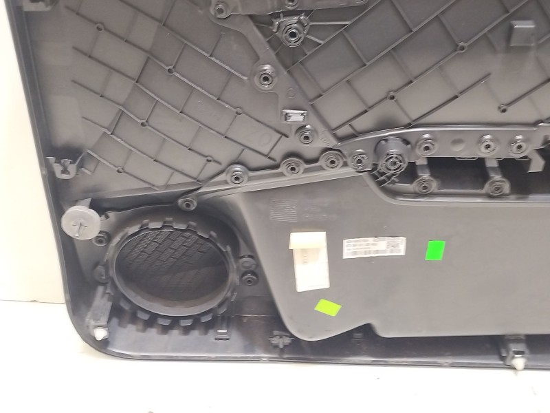 Recambio de guarnecido puerta delantera izquierda para seat ibiza v (kj1, kjg) 1.0 mpi referencia OEM IAM 6F0867131  