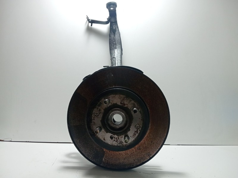 Recambio de mangueta delantera izquierda para mg zr 2.0 td referencia OEM IAM mg zr  