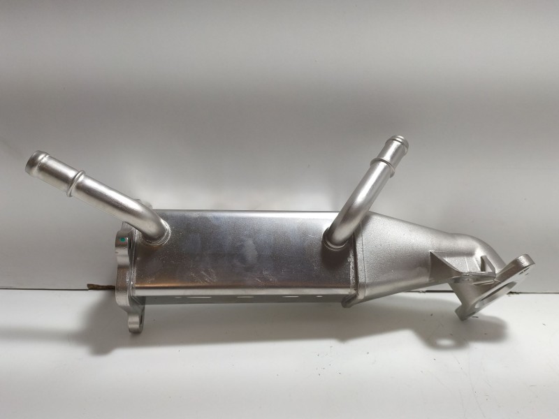 Recambio de enfriador egr para peugeot boxer autobús 2.2 hdi 120 referencia OEM IAM 9800570780  
