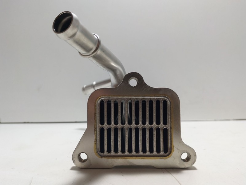 Recambio de enfriador egr para peugeot boxer autobús 2.2 hdi 120 referencia OEM IAM 9800570780  