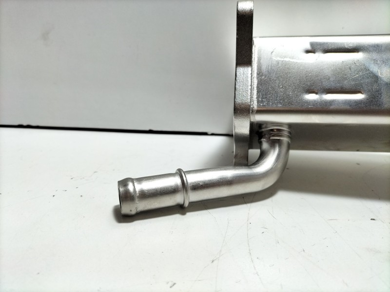 Recambio de enfriador egr para peugeot boxer autobús 2.2 hdi 120 referencia OEM IAM 9800570780  
