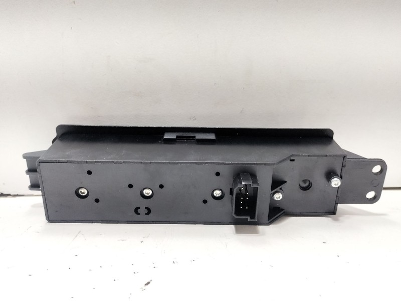 Recambio de mando elevalunas delantero izquierdo para mercedes-benz sprinter 02.00  combi referencia OEM IAM E0500  