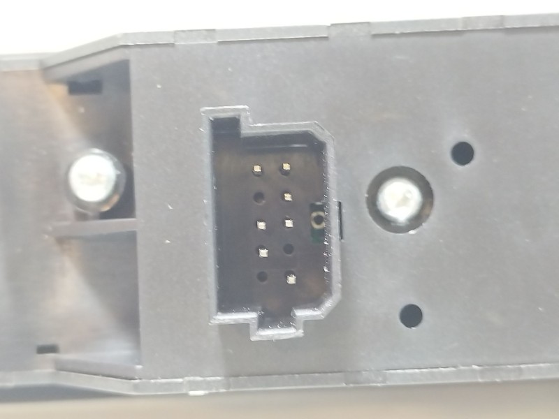 Recambio de mando elevalunas delantero izquierdo para mercedes-benz sprinter 02.00  combi referencia OEM IAM E0500  