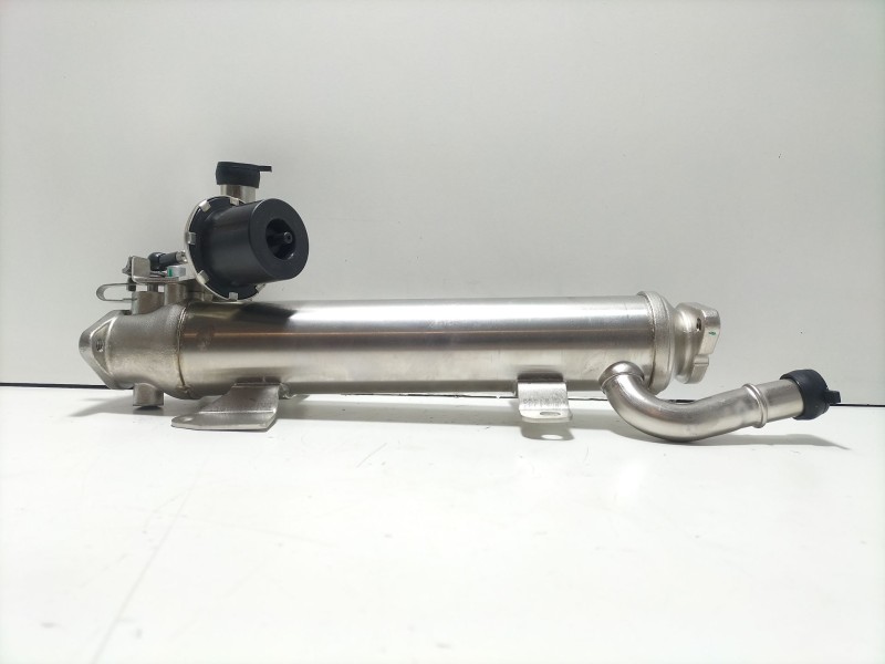 Recambio de valvula egr para volkswagen passat b6 (3c2) 2.0 tdi referencia OEM IAM 03L131512B  