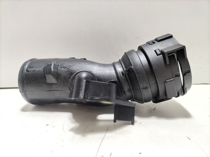 Recambio de tubo de turbo para nissan qashqai (j10) 1.5 turbodiesel cat referencia OEM IAM 14460-BB31A  