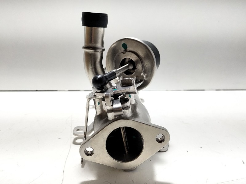Recambio de valvula egr para volkswagen passat berlina (3c2) 2.0 tdi referencia OEM IAM 03L131512B  