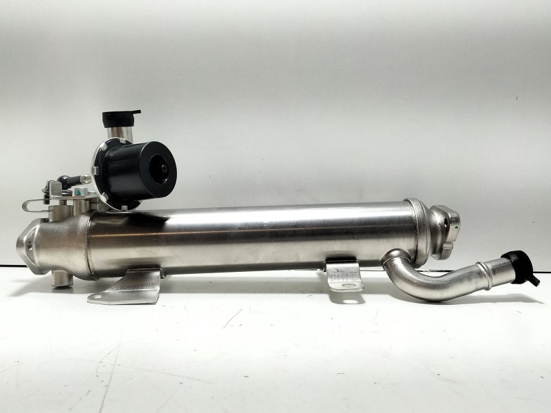 Recambio de valvula egr para volkswagen passat berlina (3c2) 2.0 tdi referencia OEM IAM 03L131512B  