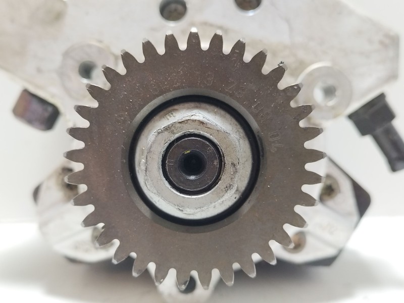 Recambio de bomba inyeccion para mercedes-benz clase m (w164) 280 / 300 cdi (164.120) referencia OEM IAM 0445010095  