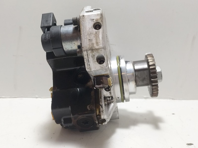 Recambio de bomba inyeccion para mercedes-benz clase m (w164) 280 / 300 cdi (164.120) referencia OEM IAM 0445010095  