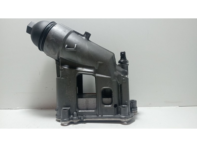 Recambio de soporte filtro aceite para bmw serie 3 berlina (e90) 3.0 turbodiesel referencia OEM IAM 70310369  