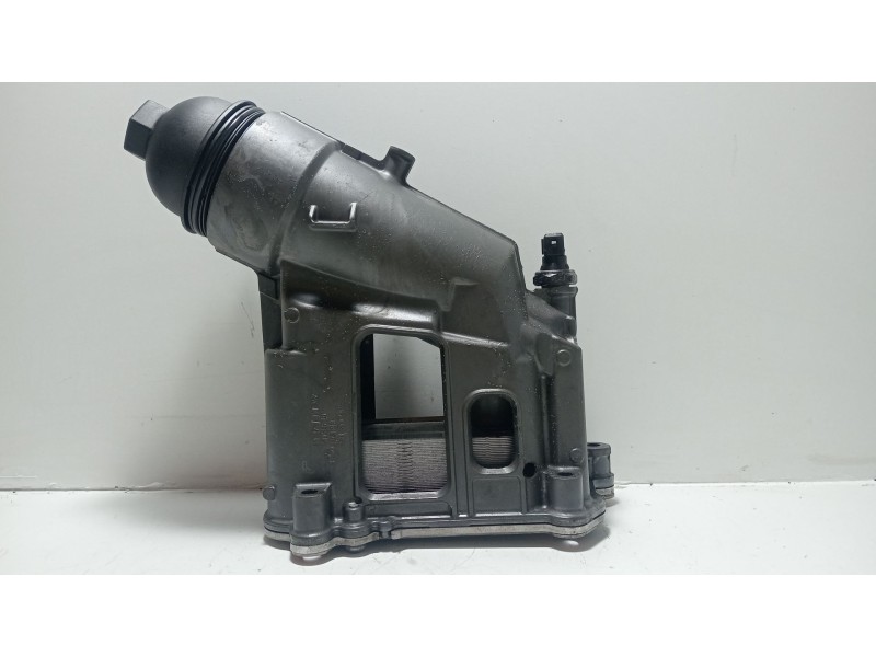 Recambio de soporte filtro aceite para bmw serie 3 berlina (e90) 3.0 turbodiesel referencia OEM IAM 70310369  