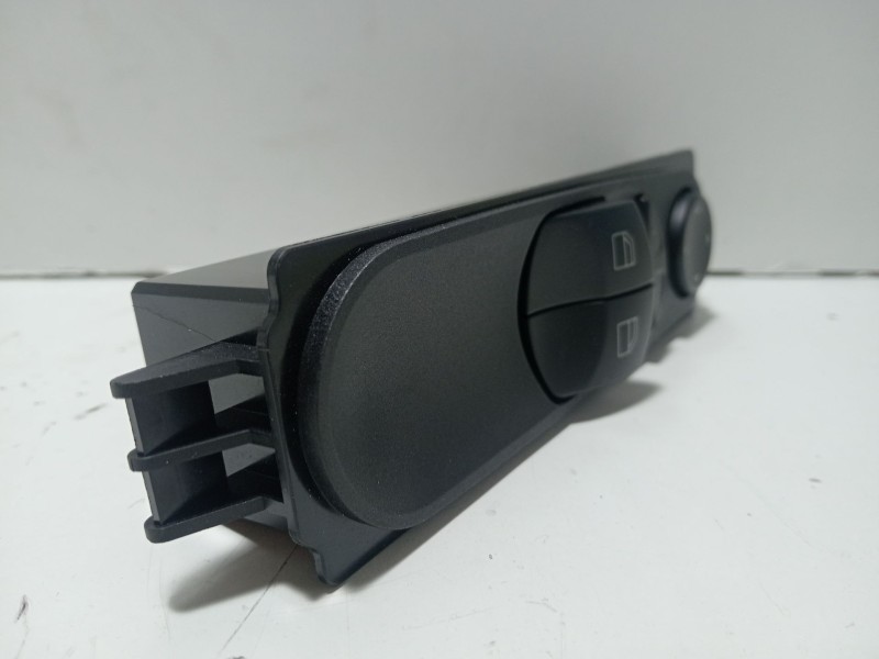 Recambio de mando elevalunas delantero izquierdo para mercedes-benz sprinter 02.00  combi referencia OEM IAM A9065451213  