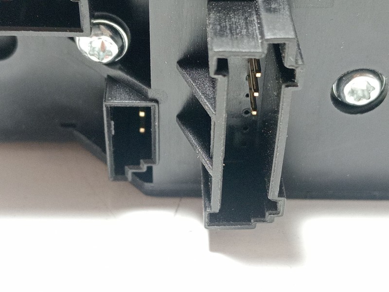 Recambio de mando elevalunas delantero izquierdo para mercedes-benz sprinter 02.00  combi referencia OEM IAM A9065451213  