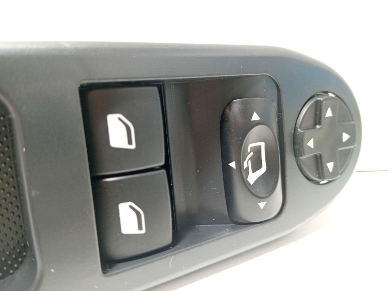 Recambio de mando elevalunas delantero izquierdo para peugeot 207 referencia OEM IAM 6554QA  