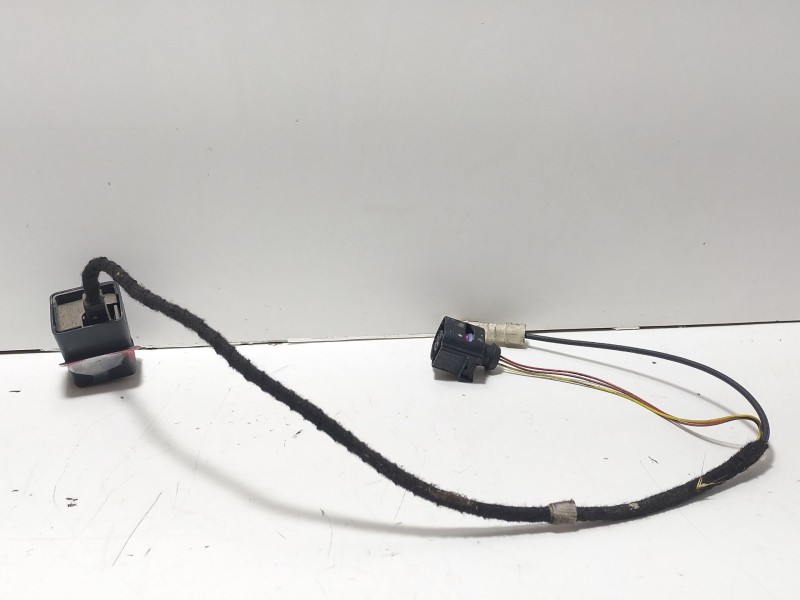 Recambio de piloto marcha atras para seat ibiza v (kj1, kjg) 1.0 mpi referencia OEM IAM 5F008072100  