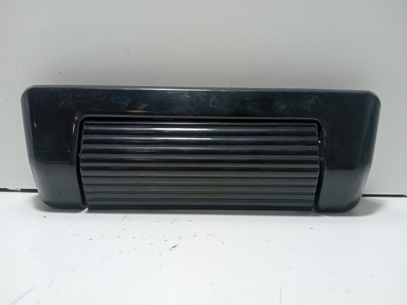 Recambio de maneta exterior porton para suzuki vitara (et, ta, td) 2.0 td a las 4 ruedas (sv 420d) referencia OEM IAM 106850156 