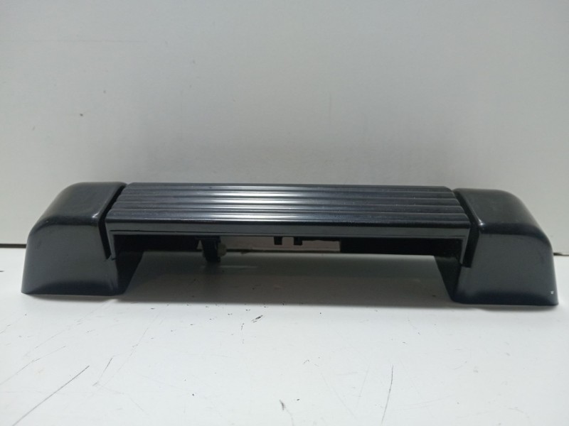 Recambio de maneta exterior porton para suzuki vitara (et, ta, td) 2.0 td a las 4 ruedas (sv 420d) referencia OEM IAM 106850156 