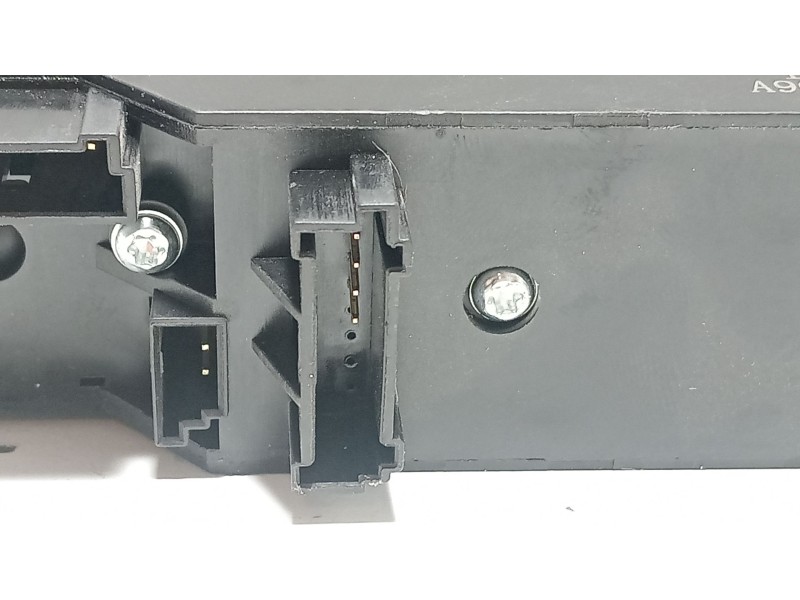 Recambio de mando elevalunas delantero izquierdo para mercedes-benz sprinter 02.00  combi referencia OEM IAM A9065451213  