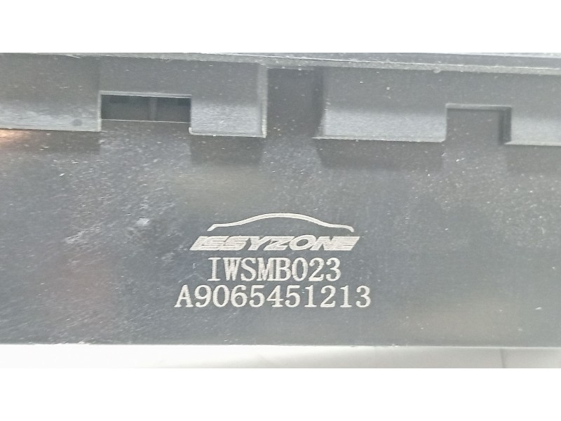 Recambio de mando elevalunas delantero izquierdo para mercedes-benz sprinter 02.00  combi referencia OEM IAM A9065451213  