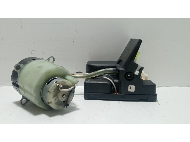 Recambio de compresor volumetrico para mercedes-benz clase a (w168) a 170 cdi (168.009, 168.109) referencia OEM IAM A1688000148 