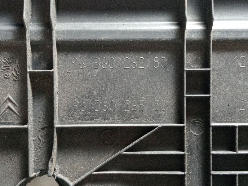 Recambio de tapa motor para citroën xantia (x1_, x2_) 2.0 hdi 109 referencia OEM IAM 9636026280  