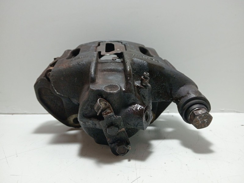 Recambio de pinza freno delantera derecha para fiat scudo caja/chasis (220_) 1.9 d referencia OEM IAM 79567005  