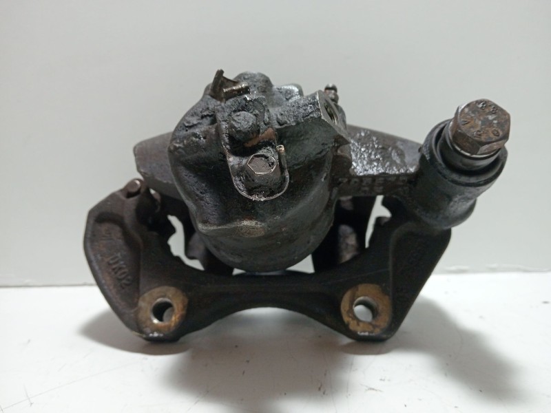 Recambio de pinza freno delantera derecha para fiat scudo caja/chasis (220_) 1.9 d referencia OEM IAM 79567005  