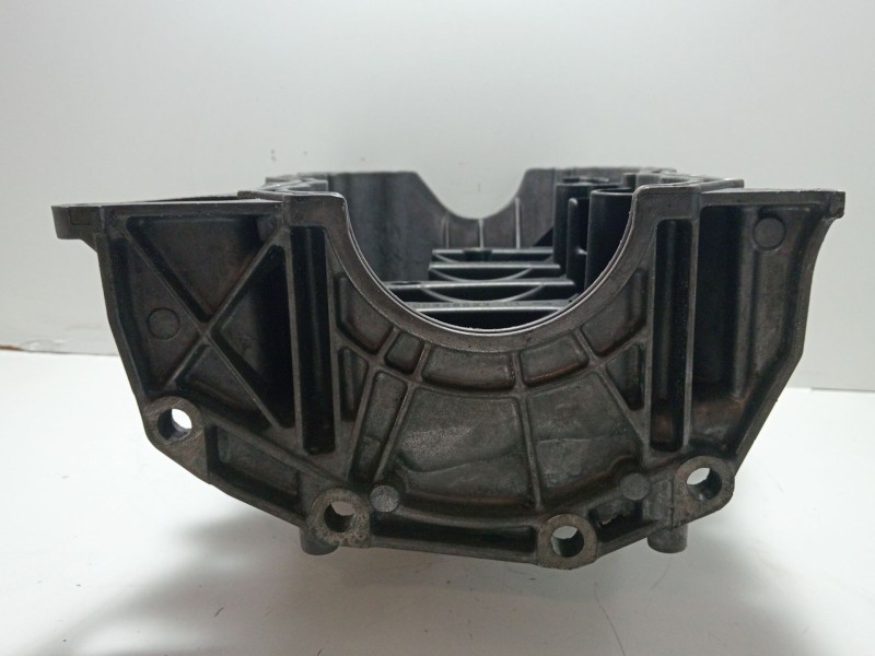 Recambio de carter para renault clio iii 1.5 dci diesel referencia OEM IAM 8200238932  