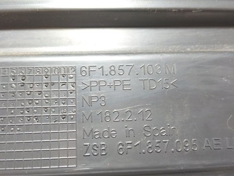 Recambio de guantera para seat ibiza v (kj1, kjg) 1.0 mpi referencia OEM IAM 6F1857103M  