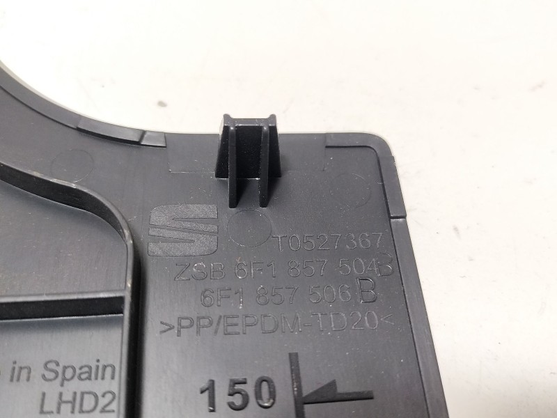 Recambio de moldura para seat ibiza v (kj1, kjg) 1.0 mpi referencia OEM IAM 6F1857506B  