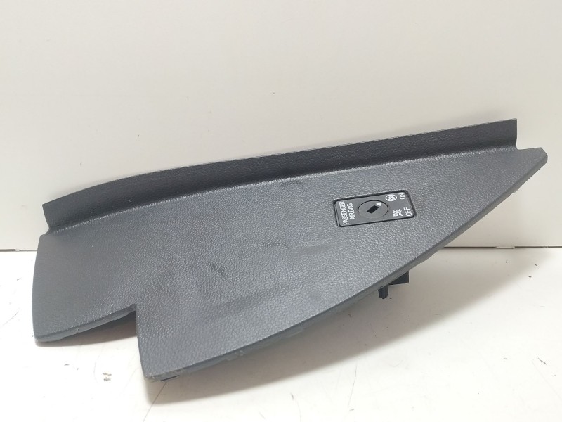 Recambio de moldura para seat ibiza v (kj1, kjg) 1.0 mpi referencia OEM IAM 6F1858218D  