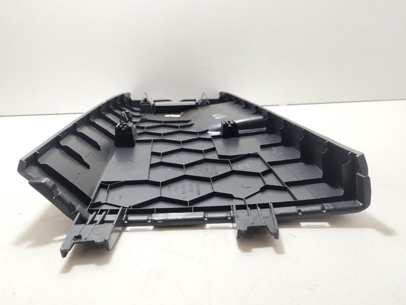Recambio de moldura para seat ibiza v (kj1, kjg) 1.0 mpi referencia OEM IAM 6F0867240A  