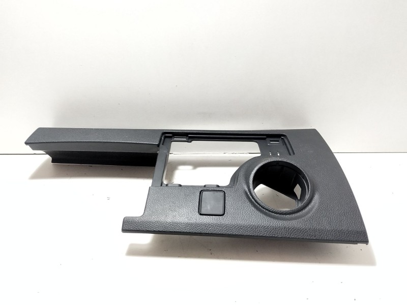 Recambio de moldura para seat ibiza v (kj1, kjg) 1.0 mpi referencia OEM IAM 6F1858366C  