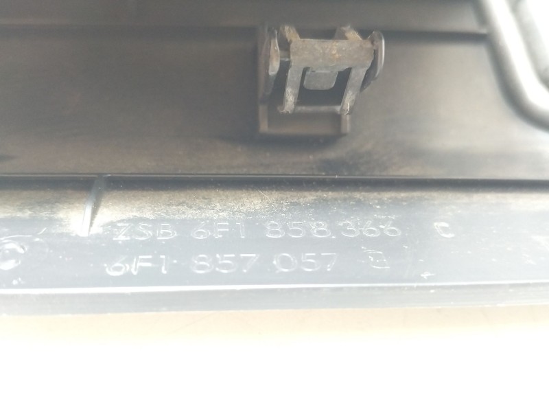 Recambio de moldura para seat ibiza v (kj1, kjg) 1.0 mpi referencia OEM IAM 6F1858366C  