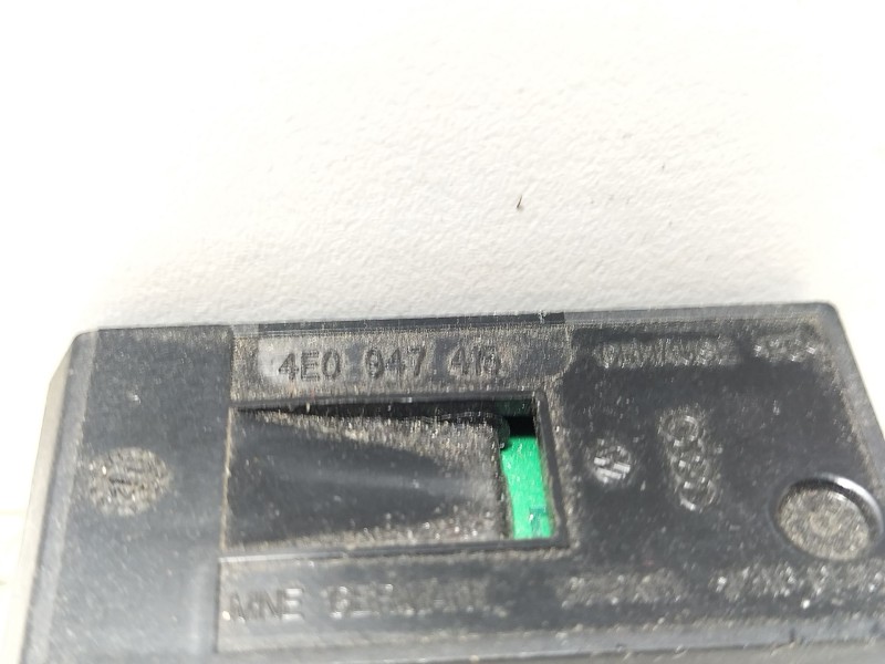 Recambio de piloto matricula para seat ibiza v (kj1, kjg) 1.0 mpi referencia OEM IAM 4E0947415  