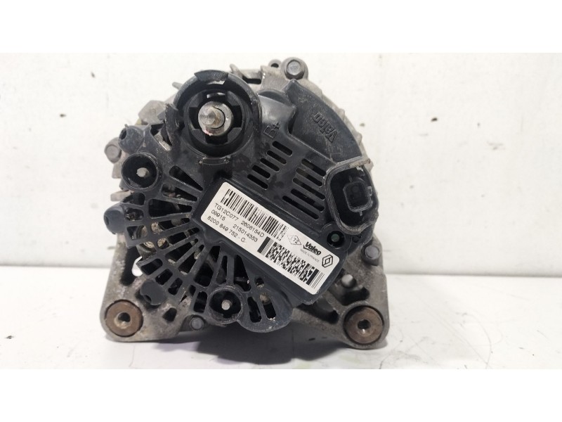 Recambio de alternador para renault scenic iii 1.5 dci diesel fap referencia OEM IAM 8200849752  