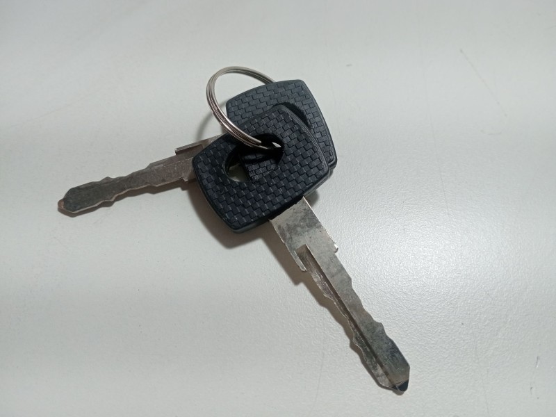 Recambio de maneta exterior delantera izquierda para mercedes-benz sprinter (w901,w903) combi 208 d (901.3/902.371-372) referenc